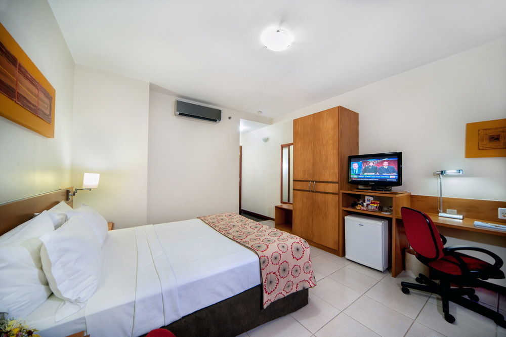 Vitoria Praia Hotel Exterior foto